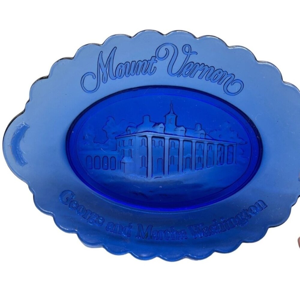 mount Vermon collector embossed plate cobalt blue 9x6.5" george and martha READ